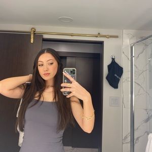 Meet your Posher, Chloe